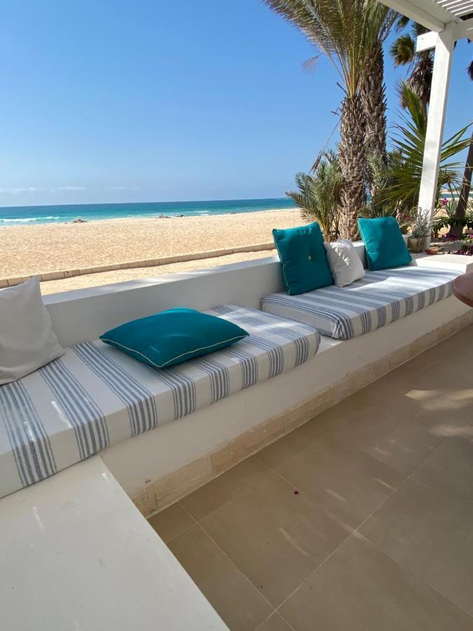 Villa Nº25B Alfredo Marchetti Suites On The Beach Praia Di Chaves Rabil Extérieur photo
